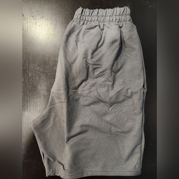 Codefit athletic shorts - Picture 2 of 2